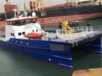 Barco de tripulação à venda