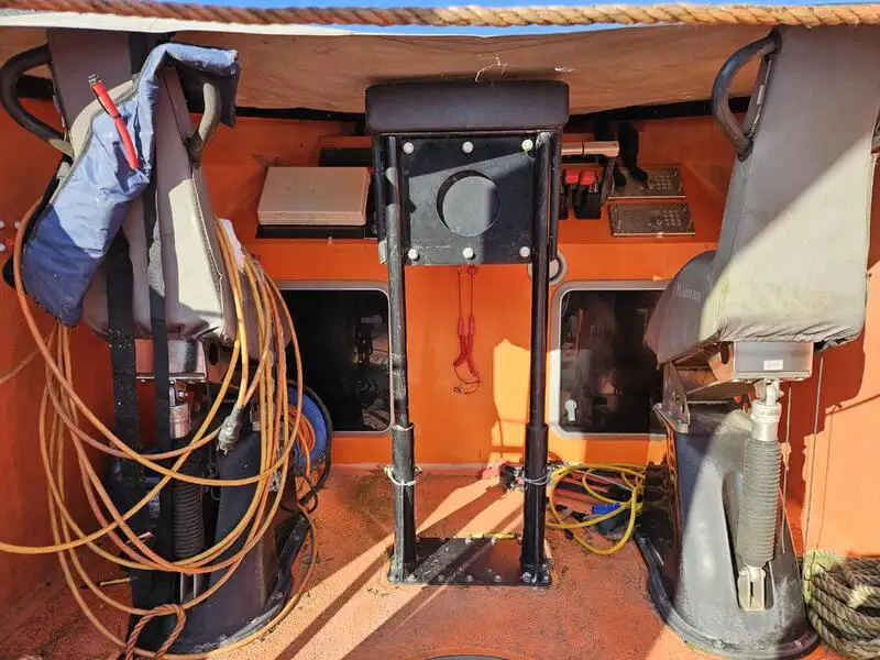 Bote inflável rígido à venda