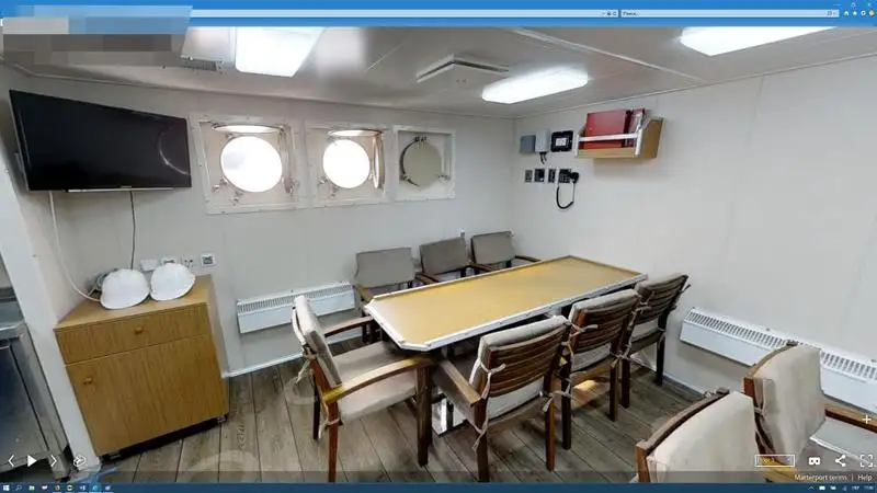 Navio graneleiro à venda