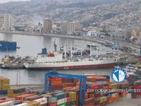 Navio frigorífico à venda