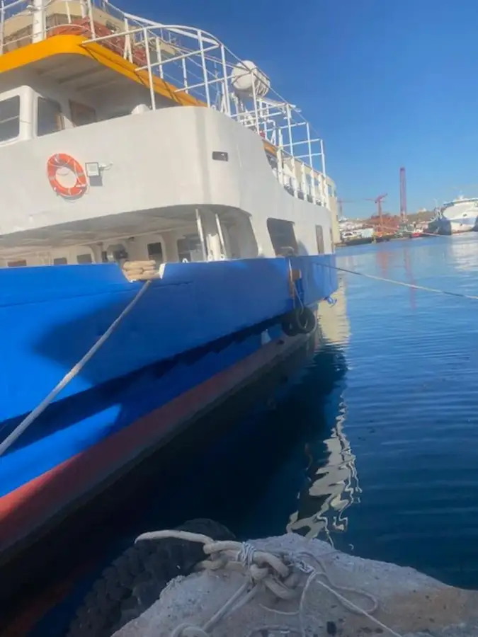 Navio de transporte de passageiros (Ferry) à venda