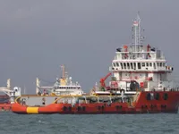 Rebocador de Manobra e Suprimento (AHTS) à venda