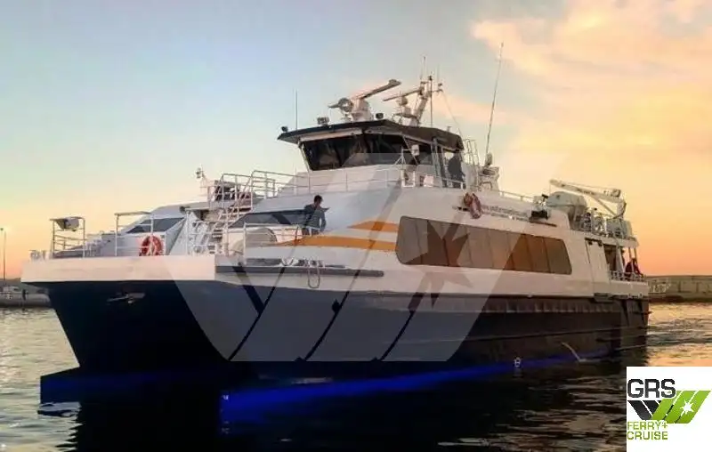 Navio de cruzeiro à venda