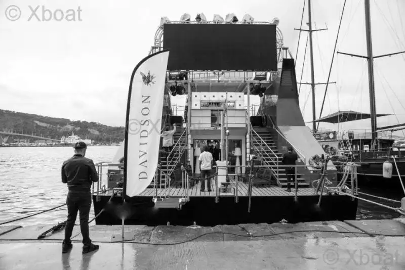 Navio de cruzeiro à venda