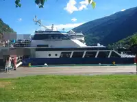 Navio balsa à venda