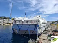 Navio de cruzeiro à venda
