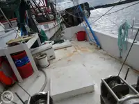 Navio de pesca de arrasto à venda