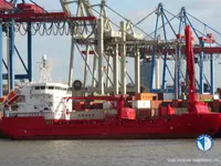 Navio frigorífico à venda