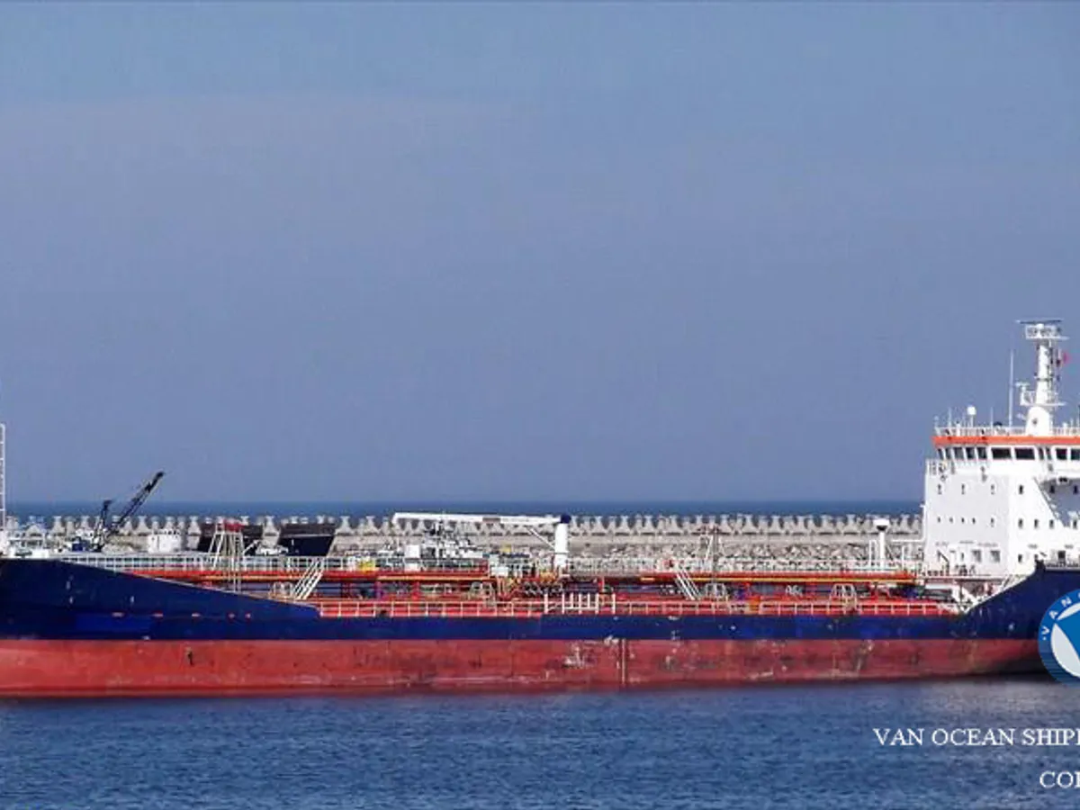 Navio-tanque de óleo/produtos químicos à venda