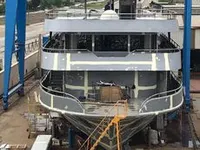 Navio de passageiros à venda