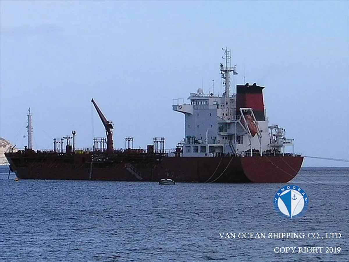 Navio-tanque de óleo/produtos químicos à venda