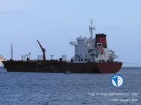 Navio-tanque de óleo/produtos químicos à venda