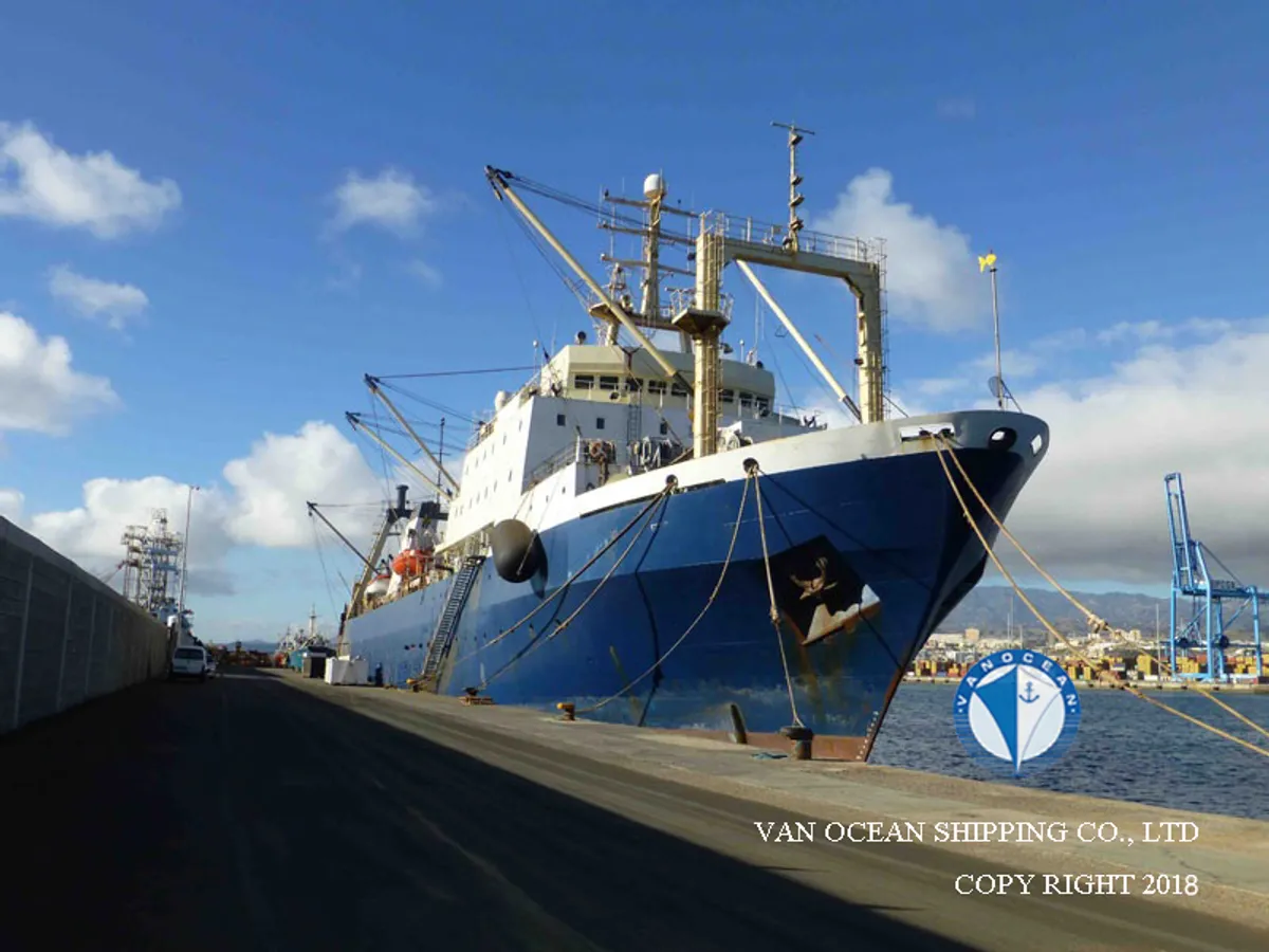 Navio de pesca de arrasto à venda