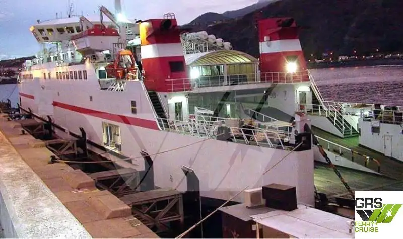 Navio Ro-Ro à venda
