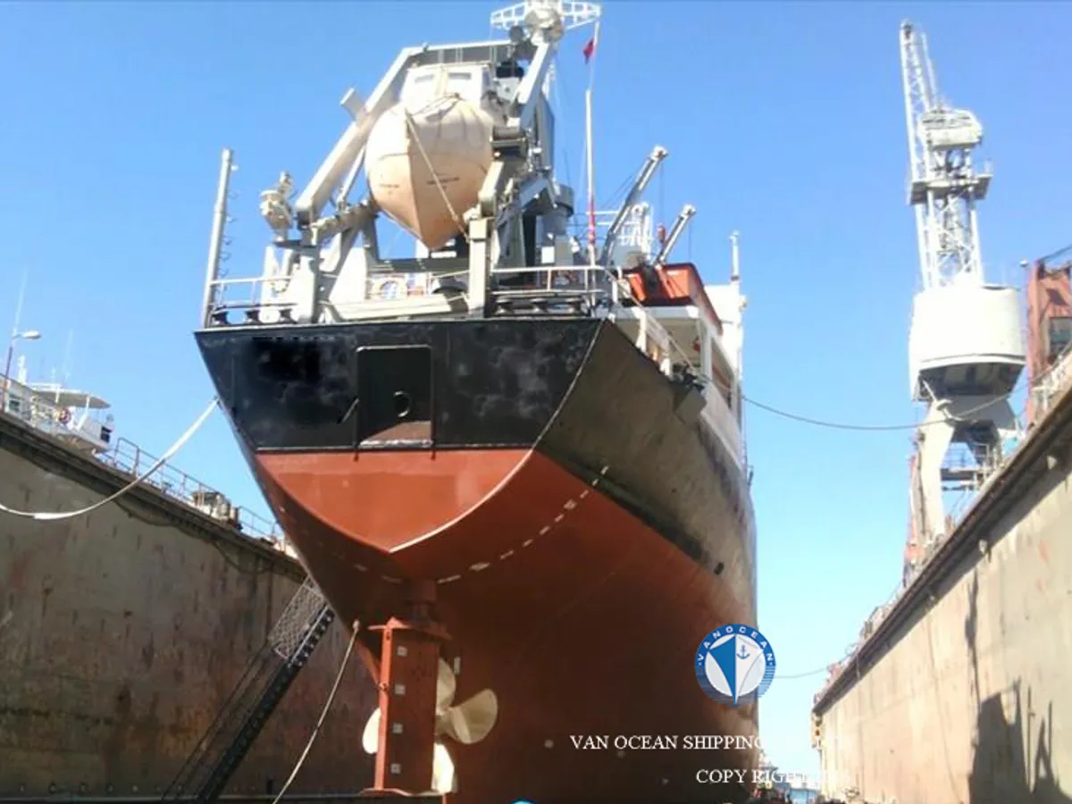 Navio-tanque de óleo/produtos químicos à venda