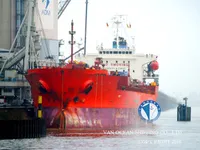 Navio-tanque de óleo/produtos químicos à venda