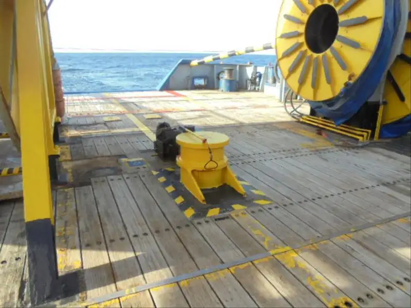 Navio frigorífico à venda
