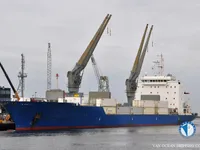 Navio frigorífico à venda