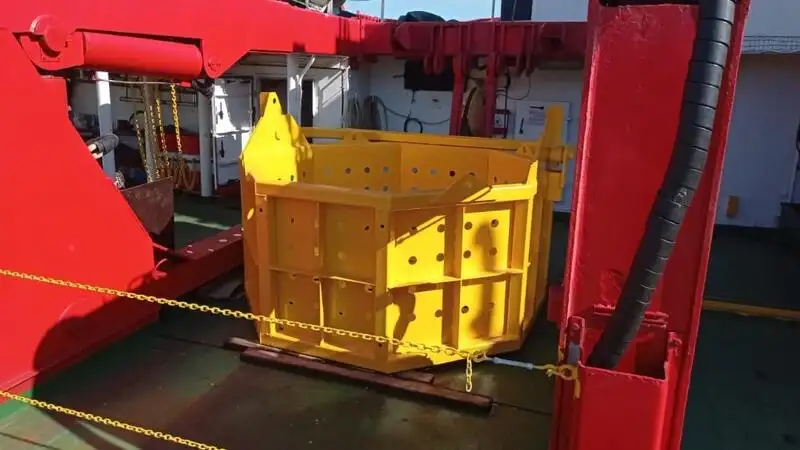 Navio de Suprimento Rápido (FSV) à venda