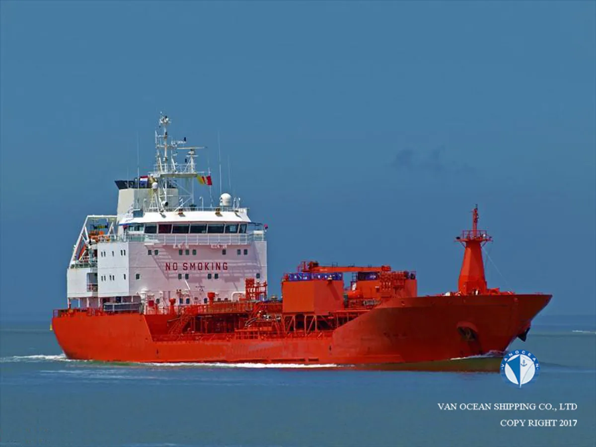 Navio-tanque de óleo/produtos químicos à venda