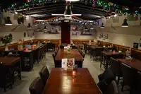 Navio restaurante à venda