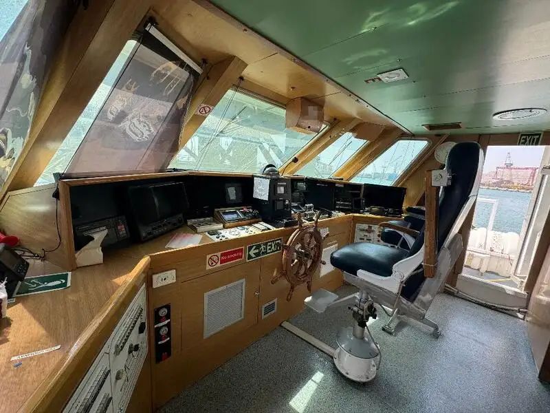 Catamarã à venda
