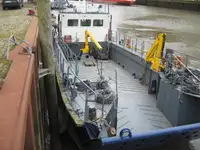 Balsa de desembarque, tanque à venda