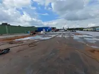 Barcaça à venda