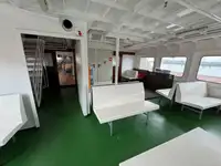 Navio de passageiros à venda