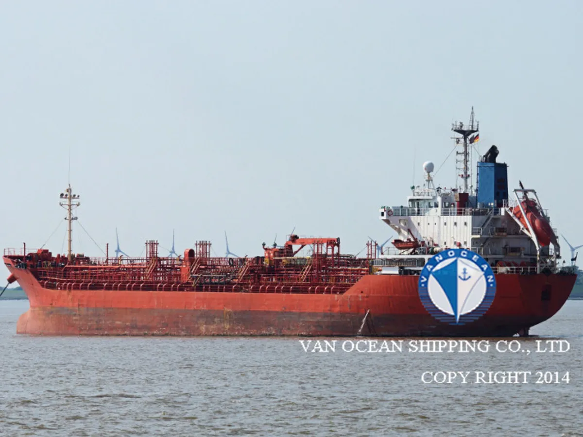 Navio-tanque de óleo/produtos químicos à venda