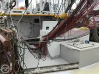 Navio de pesca de arrasto à venda