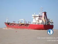 Navio-tanque de óleo/produtos químicos à venda
