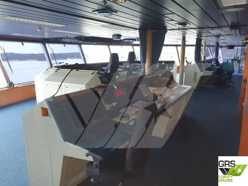 Navio de cruzeiro à venda
