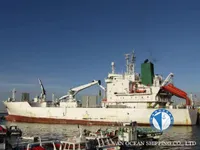 Navio frigorífico à venda