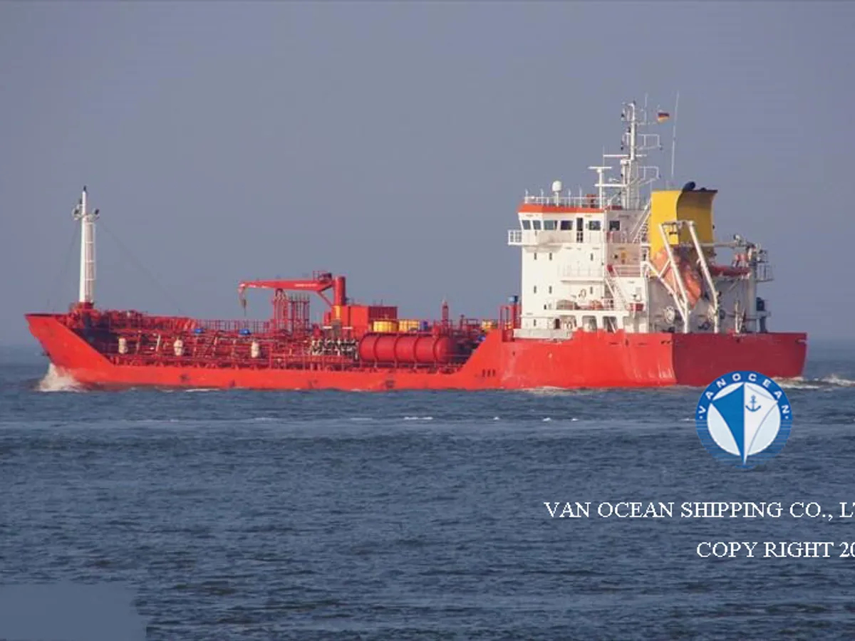 Navio-tanque de óleo/produtos químicos à venda