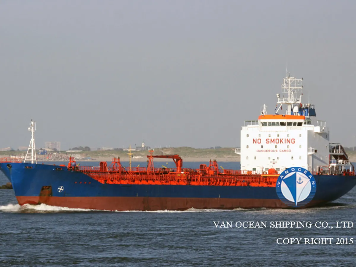 Navio-tanque de óleo/produtos químicos à venda