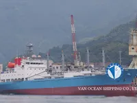 Navio frigorífico à venda