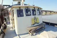 Navio de patrulha à venda