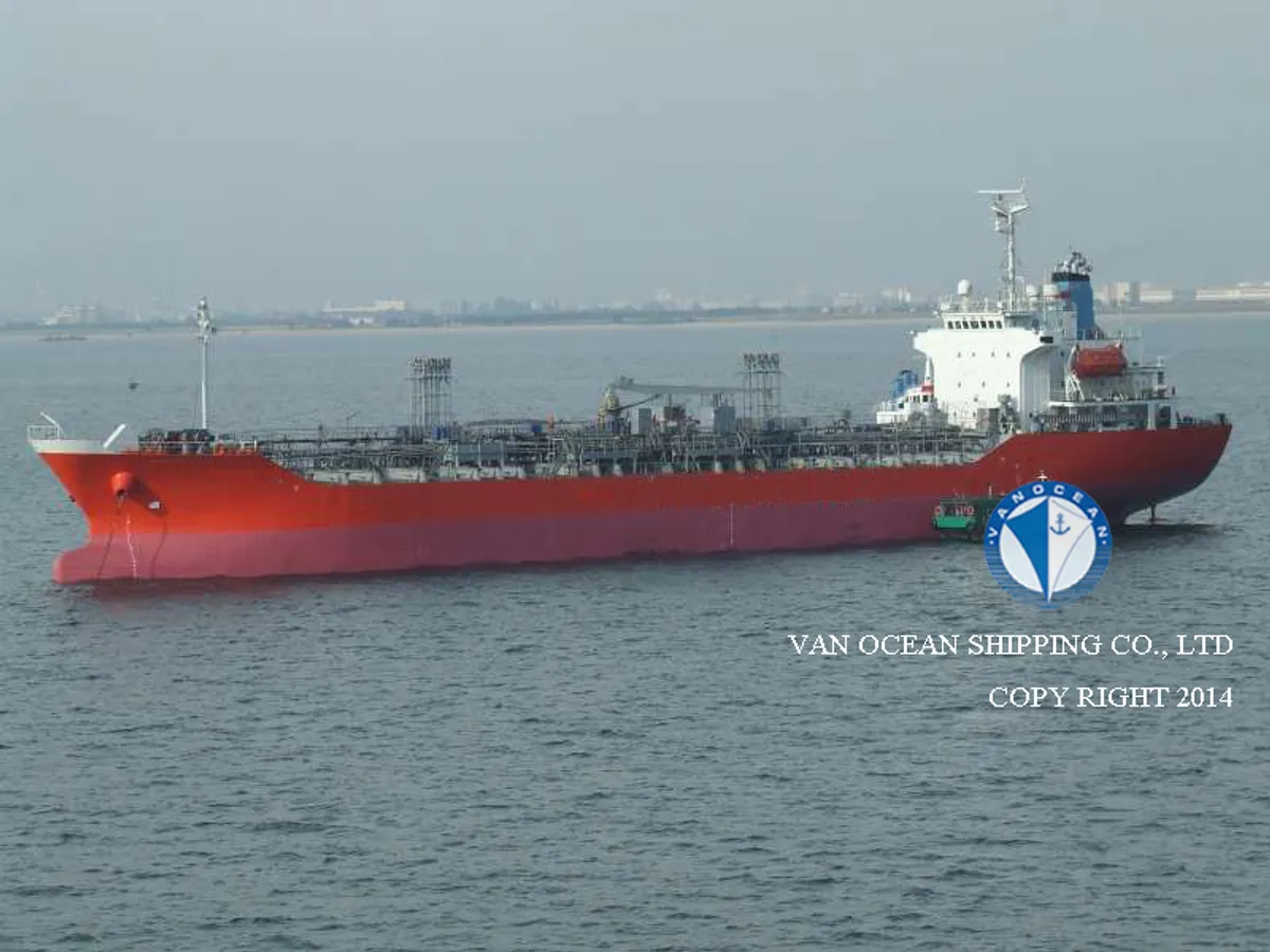 Navio-tanque de óleo/produtos químicos à venda