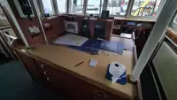 Navio de abastecimento à venda