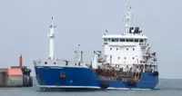Oil/Chemical tanker à venda