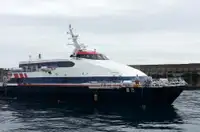Navio de passageiros à venda