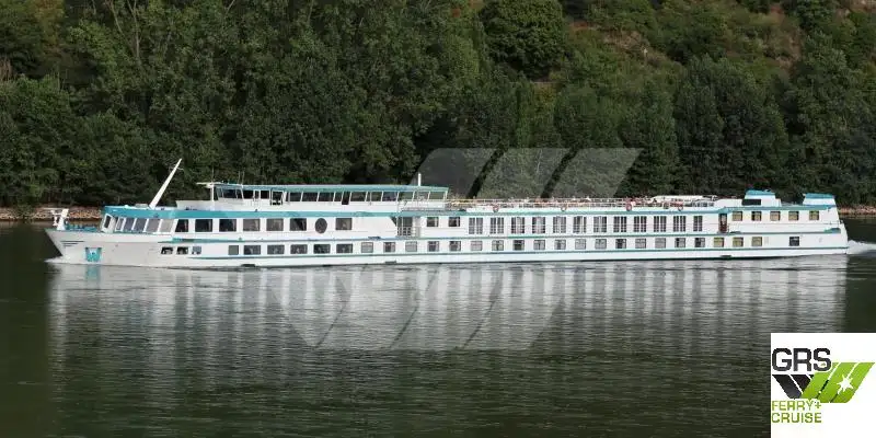 Navio de cruzeiro à venda