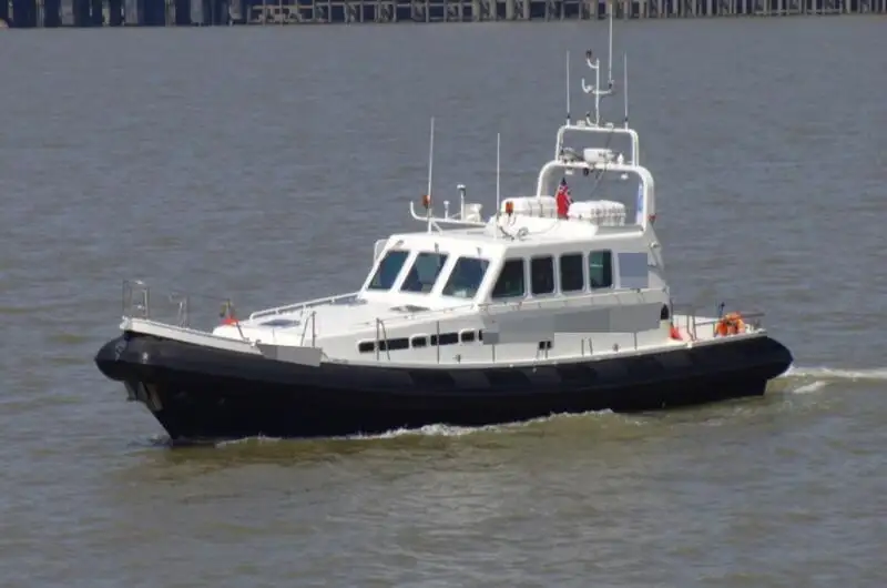 Navio de pesquisa à venda