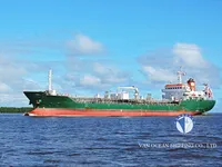 Navio-tanque de óleo/produtos químicos à venda