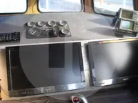 Navio transportador de peixes vivos à venda