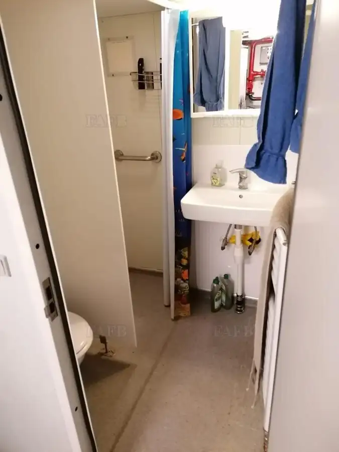 Rebocador à venda