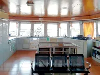 Rebocador à venda