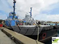 Rebocador à venda