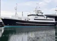 Navio de pesca de arrasto à venda